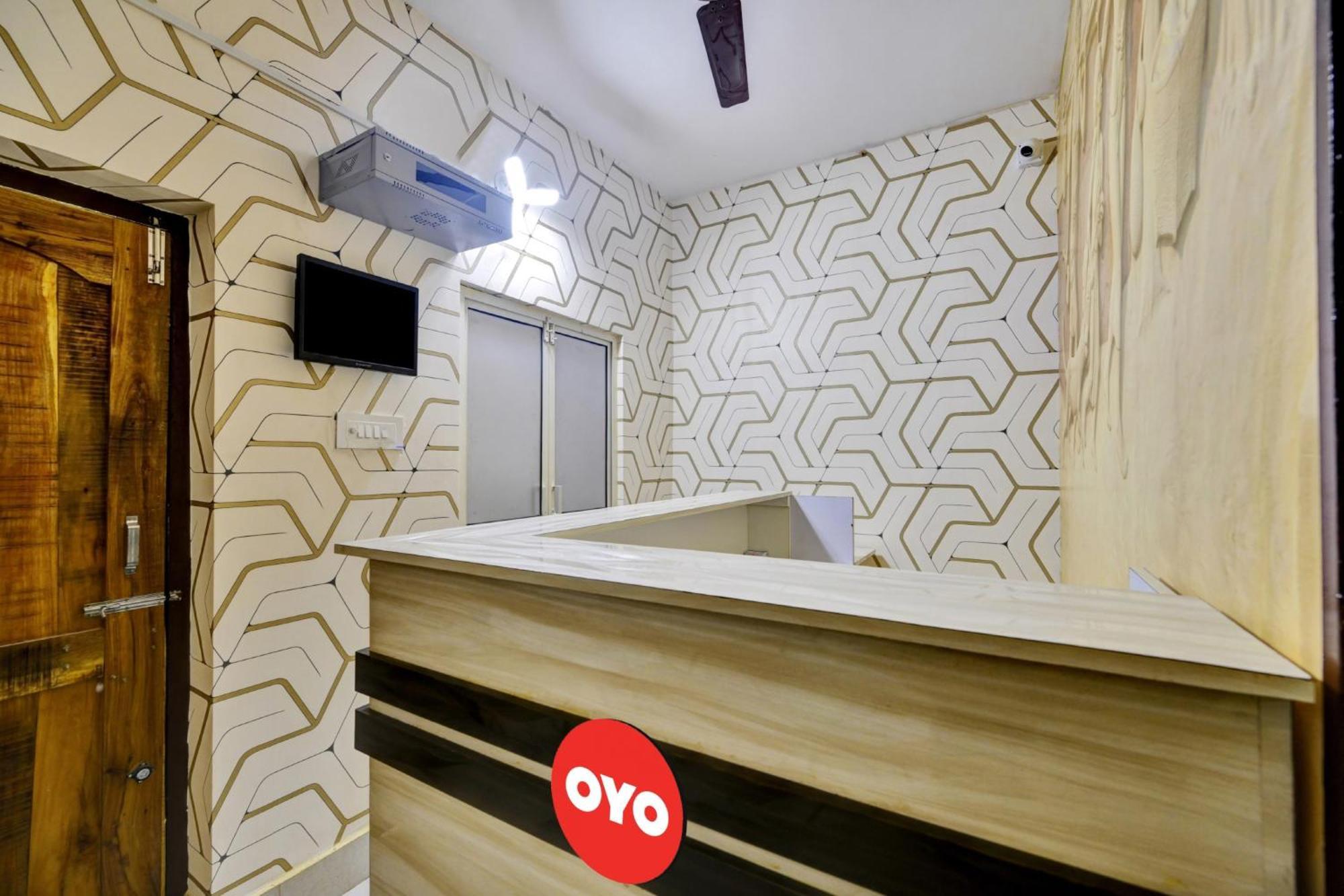 فندق Oyo Flagship 81058 Royal Regalia بوهفانيشفار المظهر الخارجي الصورة